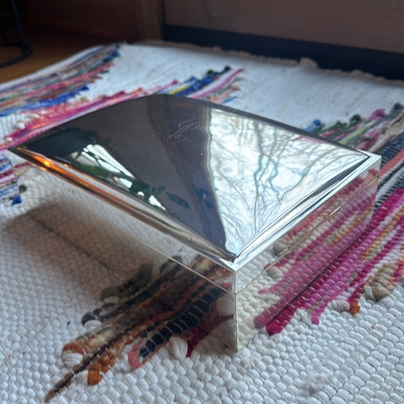 “L” monogram vintage Pottery Barn silver plated jewelry box custom gift - Picture 2 of 9